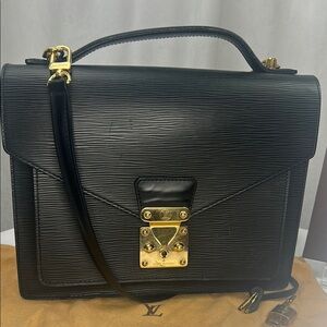 Louis Vuitton Black Epi black Leather Women's Bag